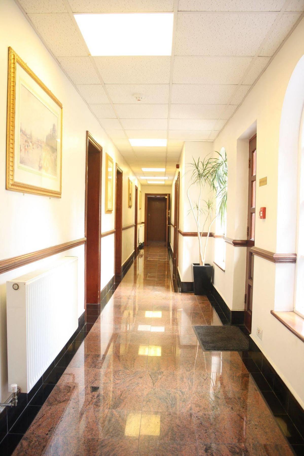 Kings Paget Hotel West Drayton  Luaran gambar